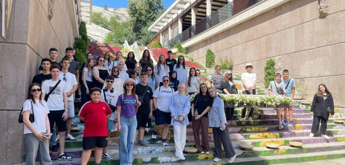 Το Θέατρο ΘΑΥΜΑ του ΣΕΜΔΘ Οργάνωσε Ημερήσια Πολιτιστική Εκδρομή Στη Φιλιππούπολη